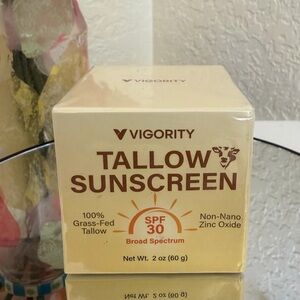 Vigority Tallow Sunscreen SPF 30 Sealed Non Nano Mineral Based